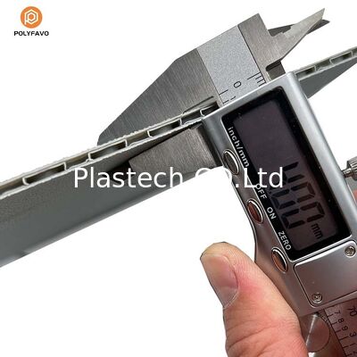 5mm 1200gsm Cinza 2440x1220 4x8ft Painel de favo de mel de plástico PP para caixa de embalagem industrial