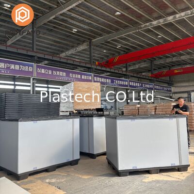 Collapsible Box Two C Shaped Coaming Walls, EVA Lining Protective Pallet Sleeve, Plastic Base Container Custom Color